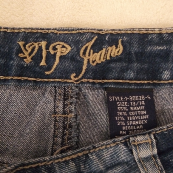 VIP Jeans - Picture 3 of 3